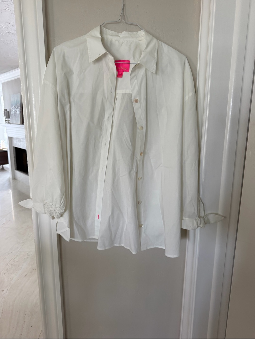 Ladies White Lilly Pulitzer blouse